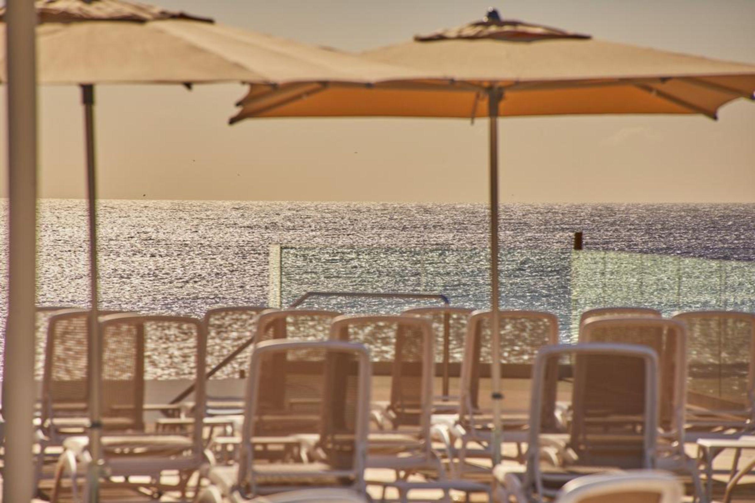 Bahia Principe Fantasia Tenerife ซานมิเกลเดียโบนา ภายนอก รูปภาพ Beach at the Grand Hotel