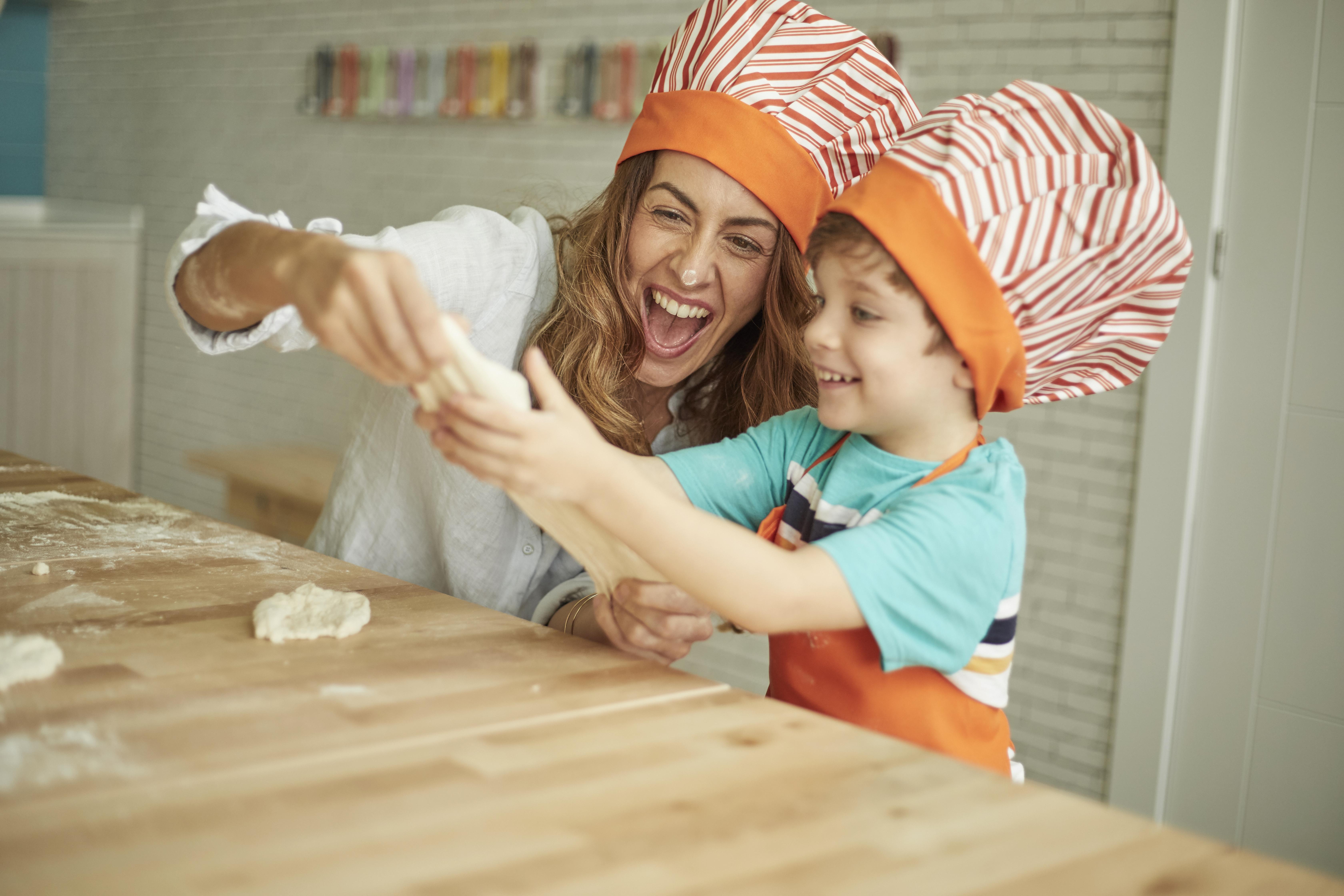 Bahia Principe Fantasia Tenerife ซานมิเกลเดียโบนา ภายนอก รูปภาพ Mother and child baking